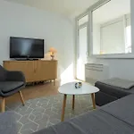 Mirna One Bedroom Near Old Town Apartman *
