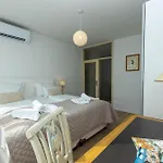 Apartman Mirna One Bedroom Near Old Town Zára