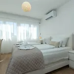 Mirna One Bedroom Near Old Town Apartman *