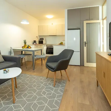 Daire Mirna One Bedroom Near Old Town Zadar