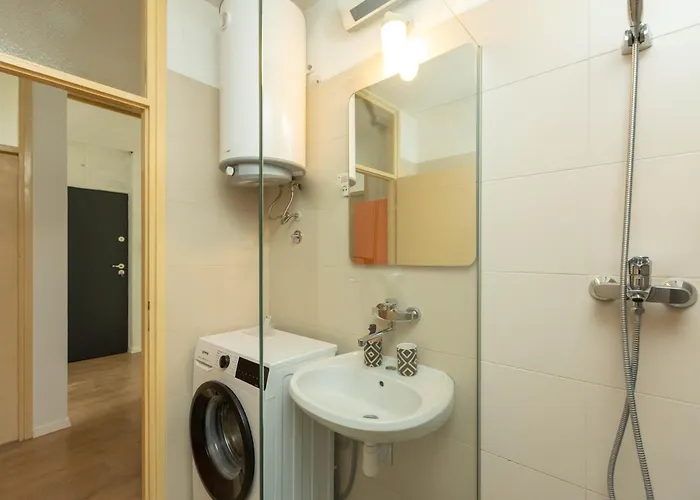 Mirna One Bedroom Near Old Town * Zara