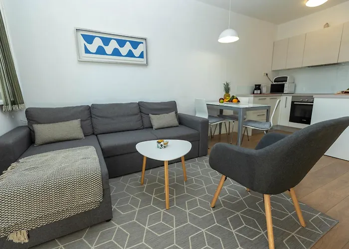 Appartamento Mirna One Bedroom Near Old Town