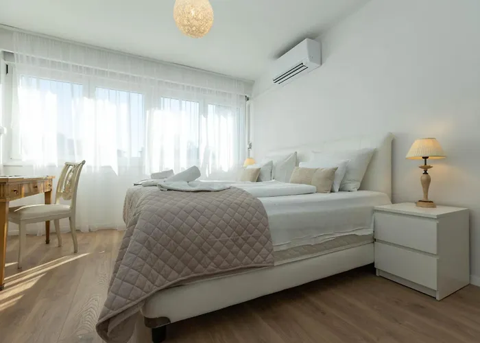Mirna One Bedroom Near Old Town Appartamento *